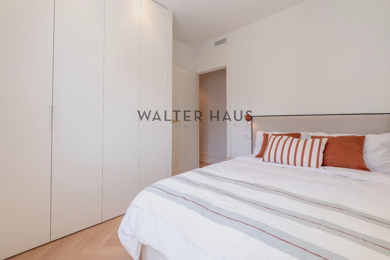 2 sypialnia Penthouse na sprzedaż w Miasto Madryt - 1 110 000 € (Ref: 9996053)