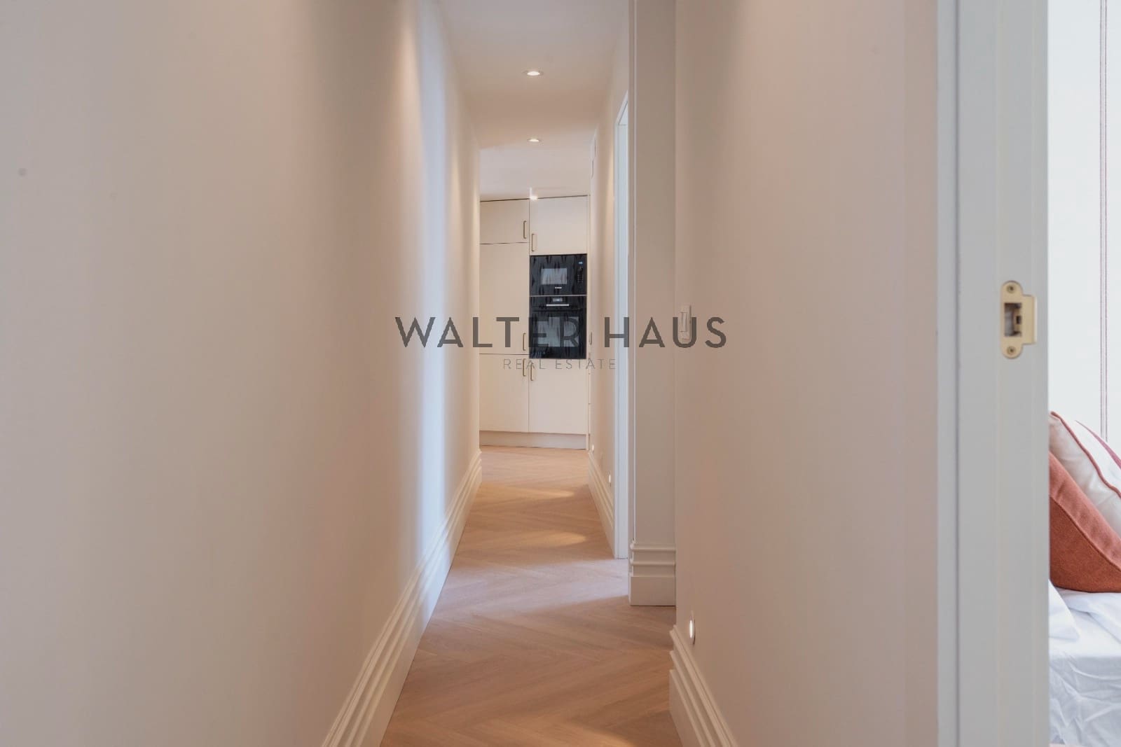 2 sypialnia Penthouse na sprzedaż w Miasto Madryt - 1 110 000 € (Ref: 9996053)