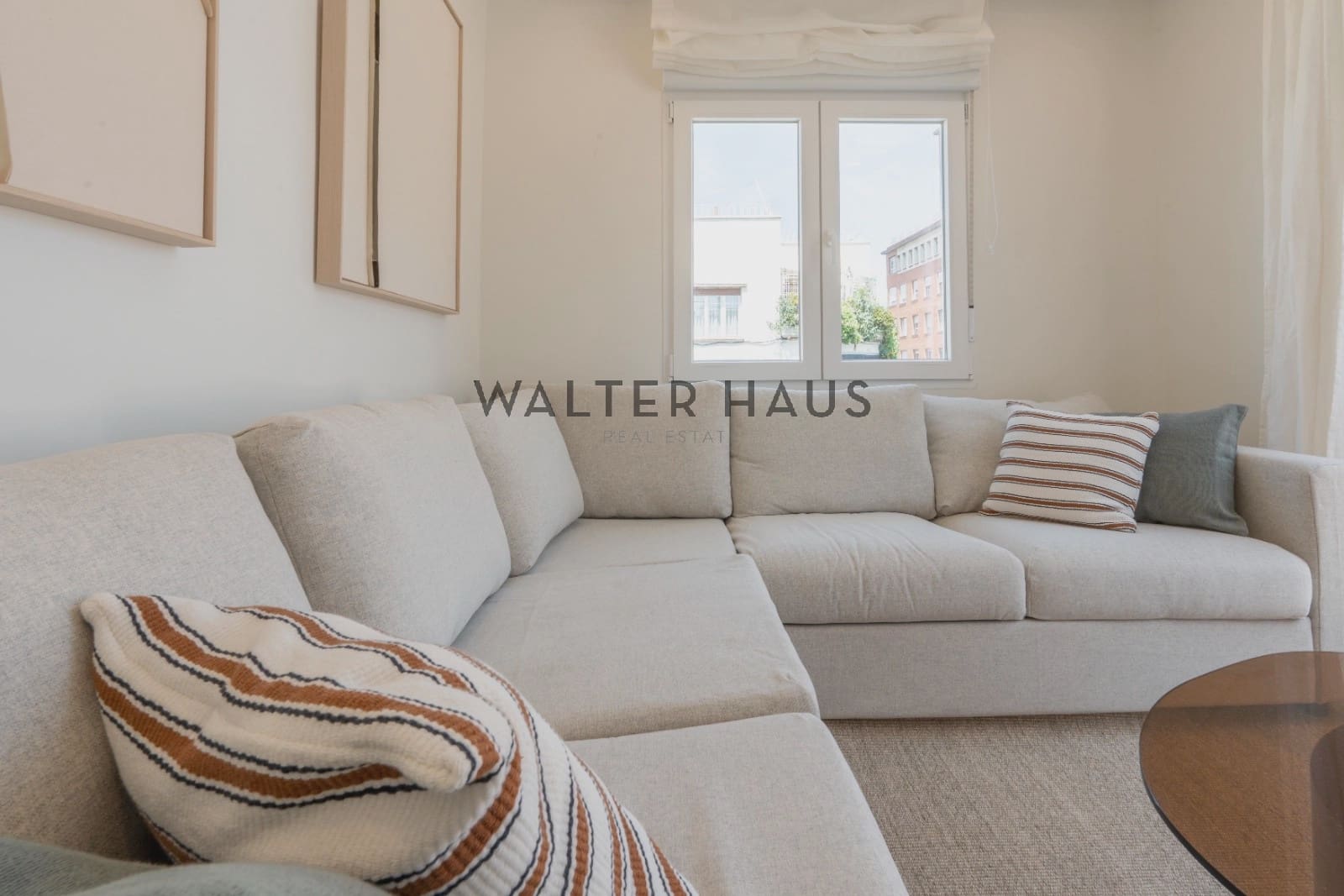2 sypialnia Penthouse na sprzedaż w Miasto Madryt - 1 110 000 € (Ref: 9996053)