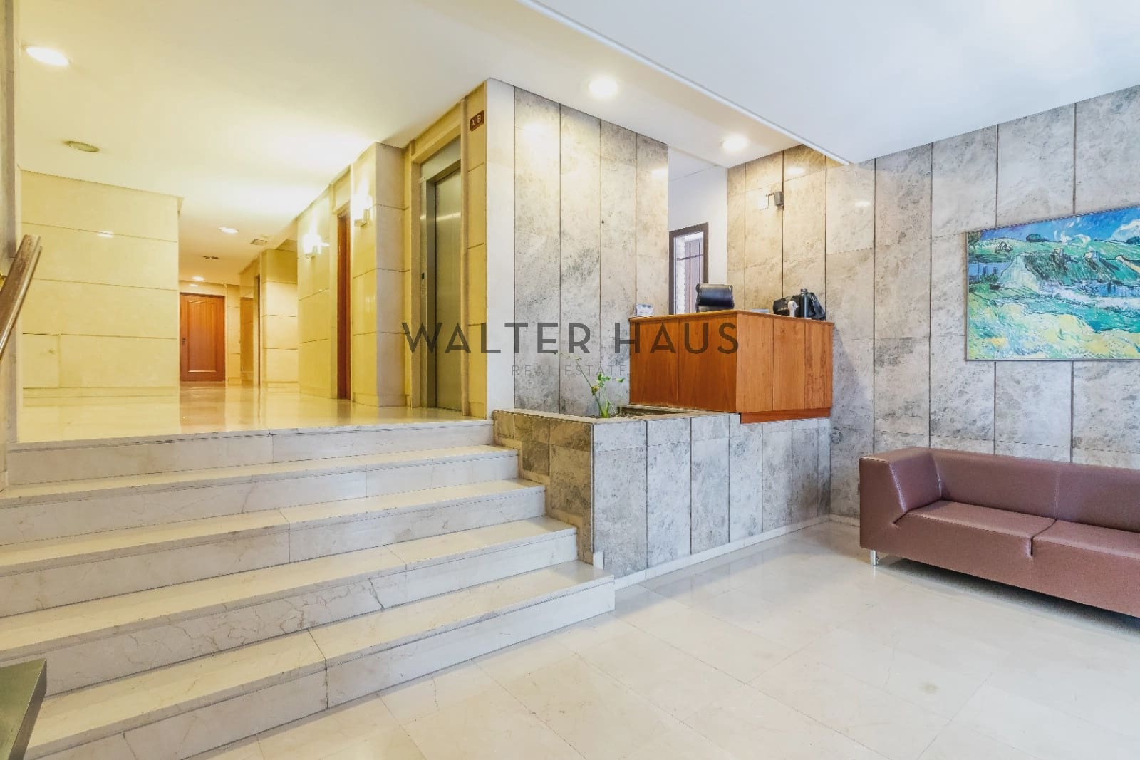 4 bedroom Flat for sale in Madrid city - € 1,750,000 (Ref: 9996321)