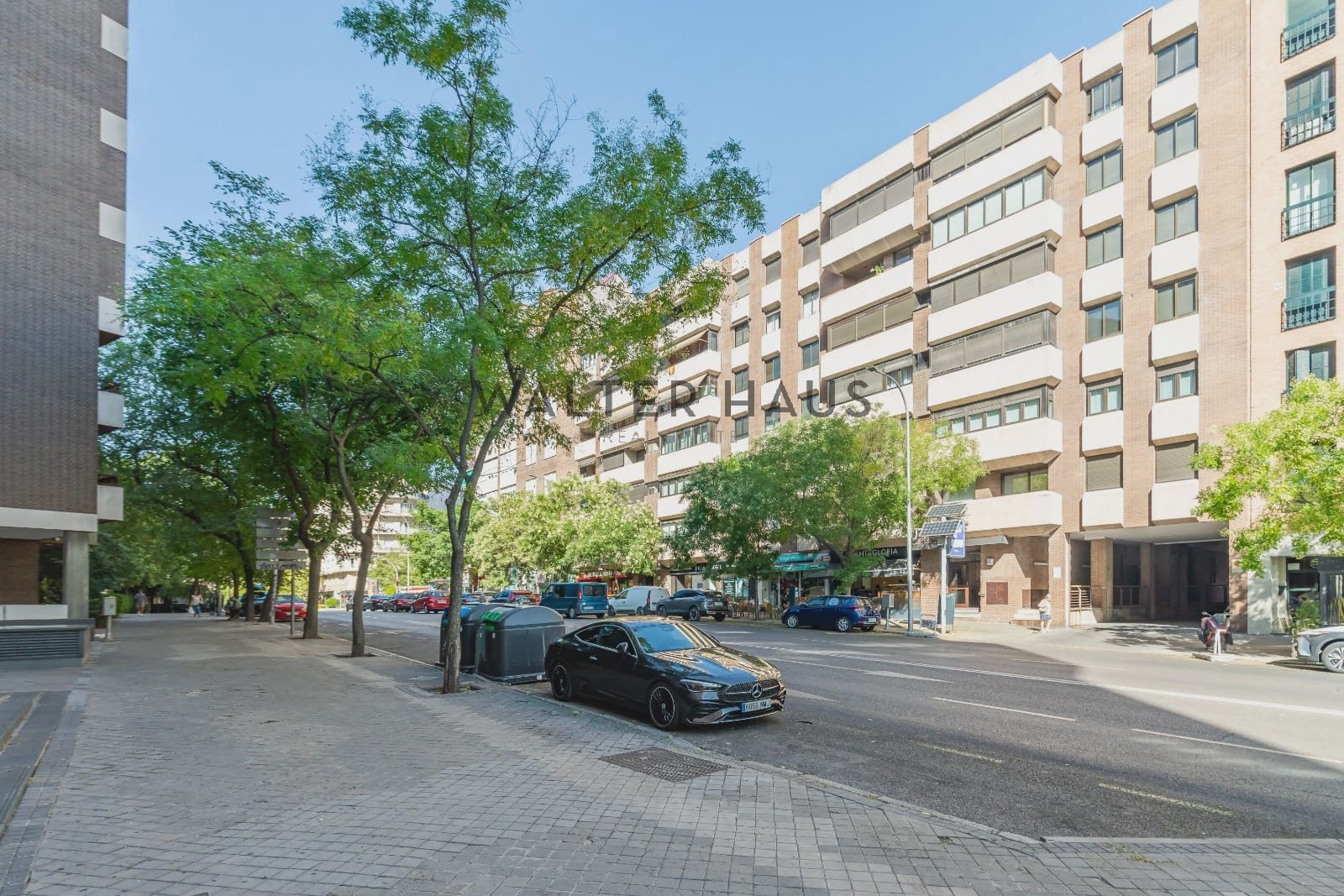 4 bedroom Flat for sale in Madrid city - € 1,750,000 (Ref: 9996321)