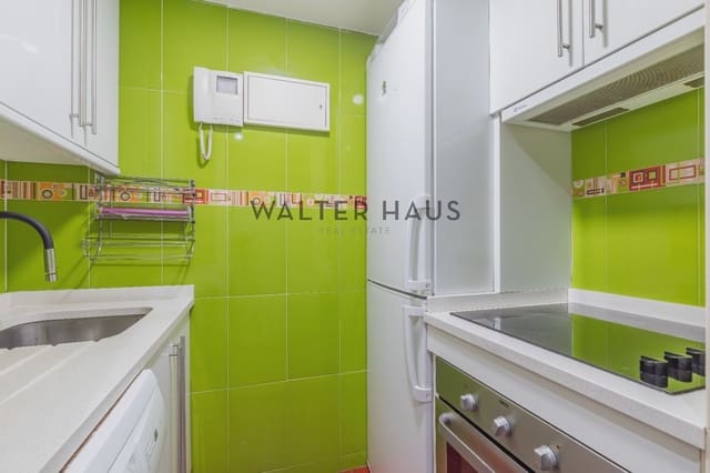1 sypialnia Apartament do wynajęcia w Almagro, Miasto Madryt z basenem - 1 850 € (Ref: 9997838)