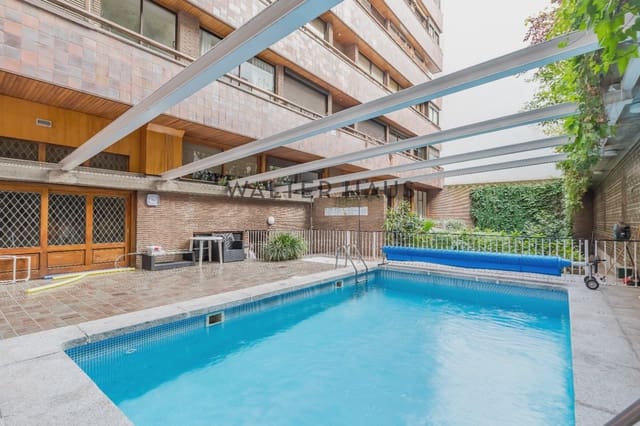 1 sypialnia Apartament do wynajęcia w Almagro, Miasto Madryt z basenem - 1 850 € (Ref: 9997838)