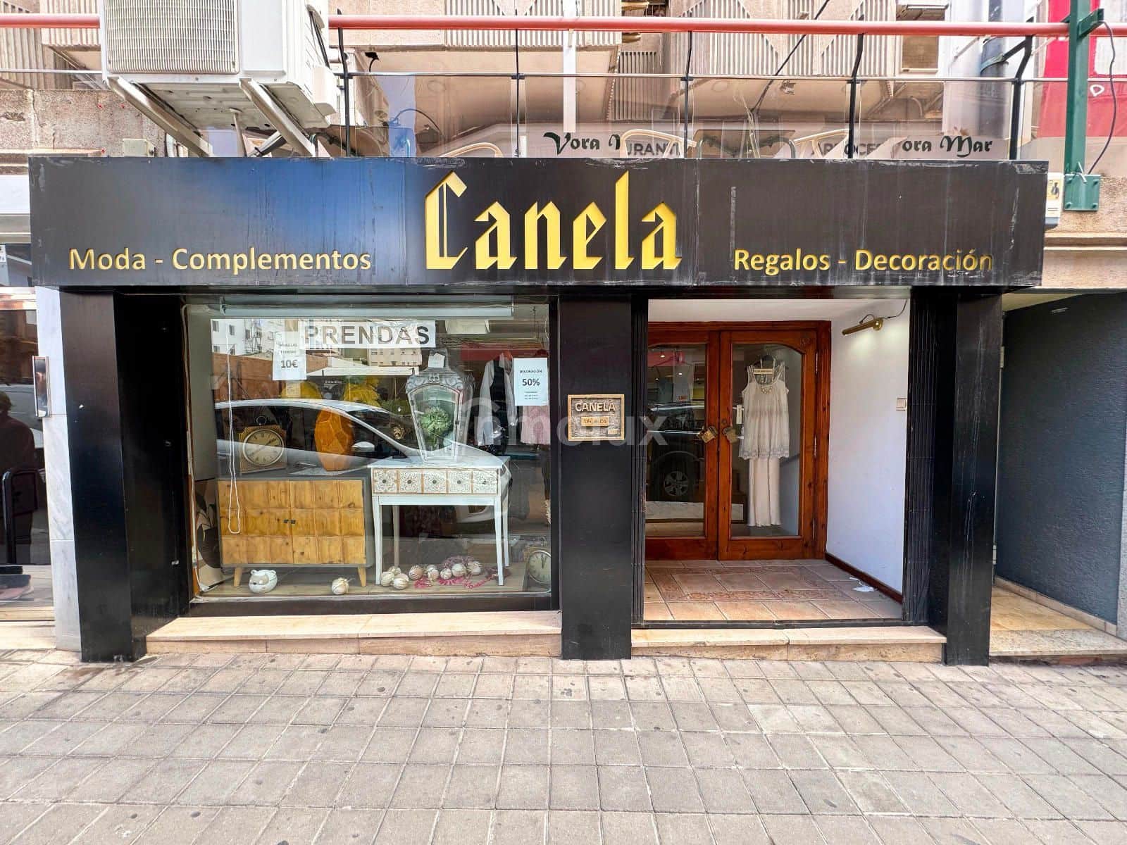 Commercieel te huur in Alicante stad - € 1.500 (Ref: 9064099)