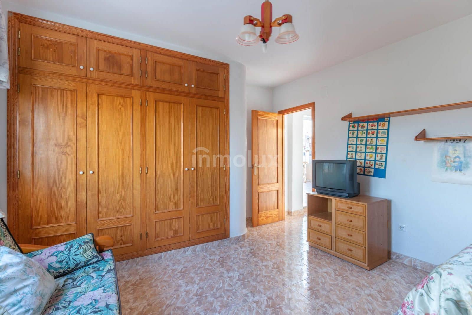 4 makuuhuone Huvila myytävänä paikassa Torrevieja mukana 
autotalli - 265 000 € (Ref: 9064103)