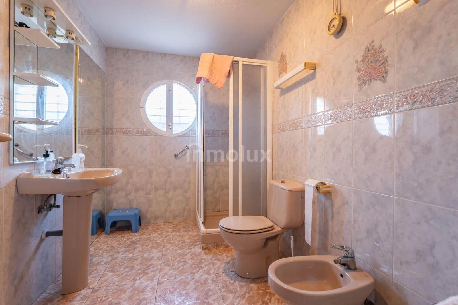 4 makuuhuone Huvila myytävänä paikassa Torrevieja mukana 
autotalli - 265 000 € (Ref: 9064103)