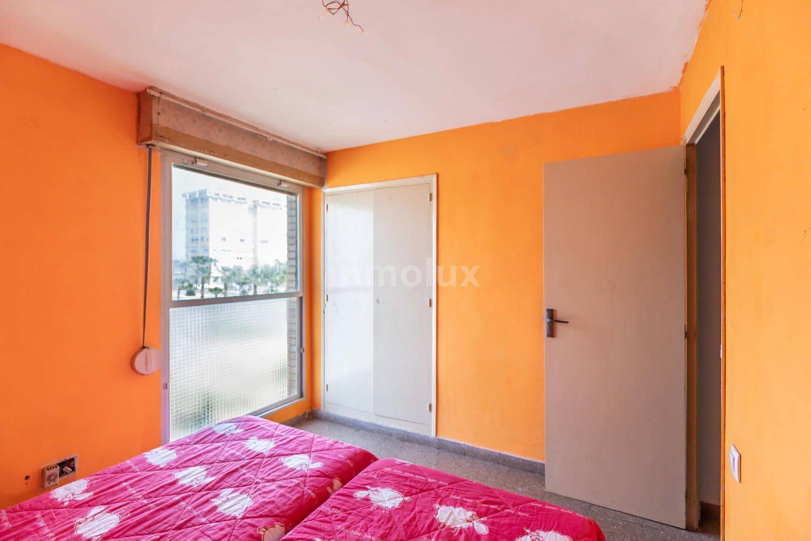 Piso de 3 habitaciones en Playa de San Juan en venta con piscina garaje - 350.000 € (Ref: 9064108)