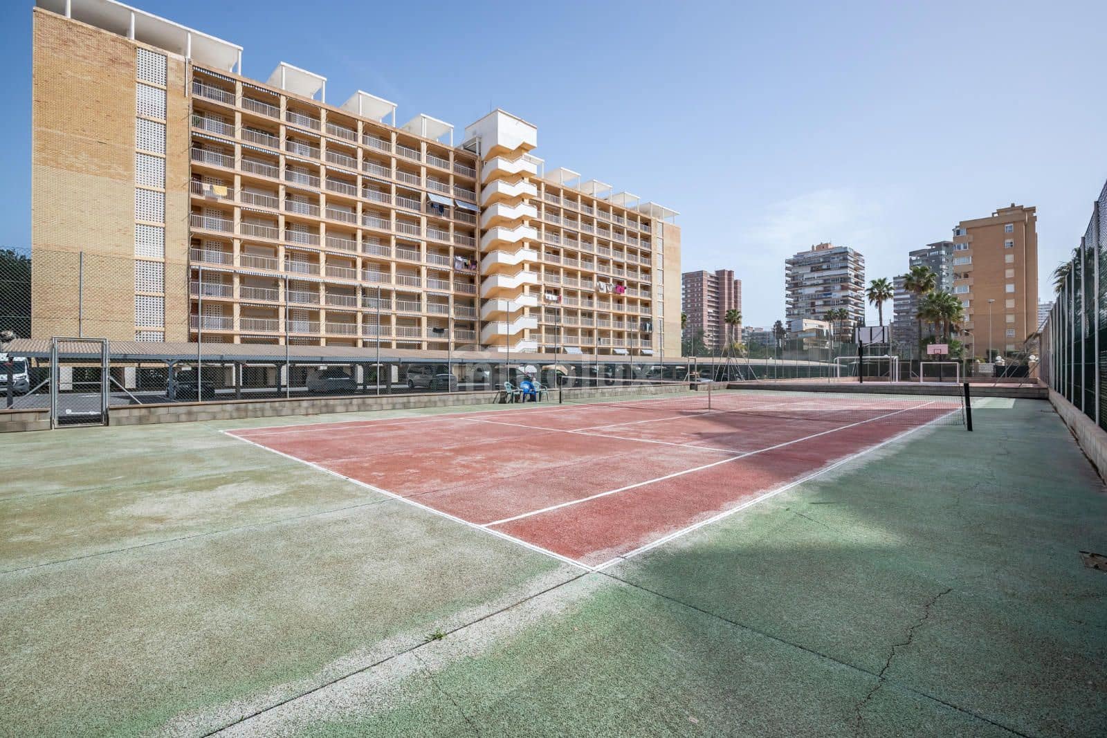 Piso de 3 habitaciones en Playa de San Juan en venta con piscina garaje - 350.000 € (Ref: 9064108)