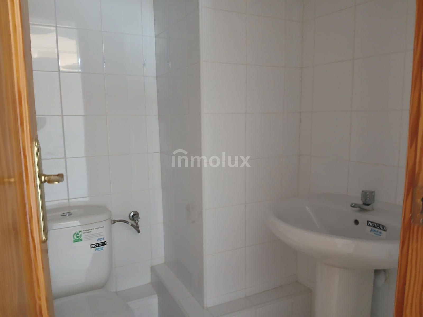 Kontor til leie i Alicante by med garasje - € 760 (Ref: 9064116)