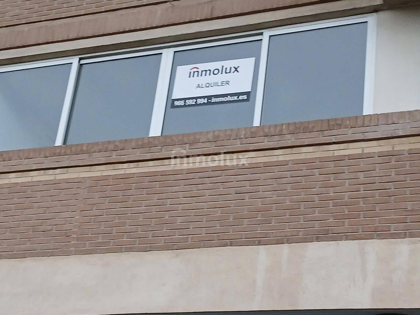 Kontor til leie i Alicante by med garasje - € 760 (Ref: 9064116)