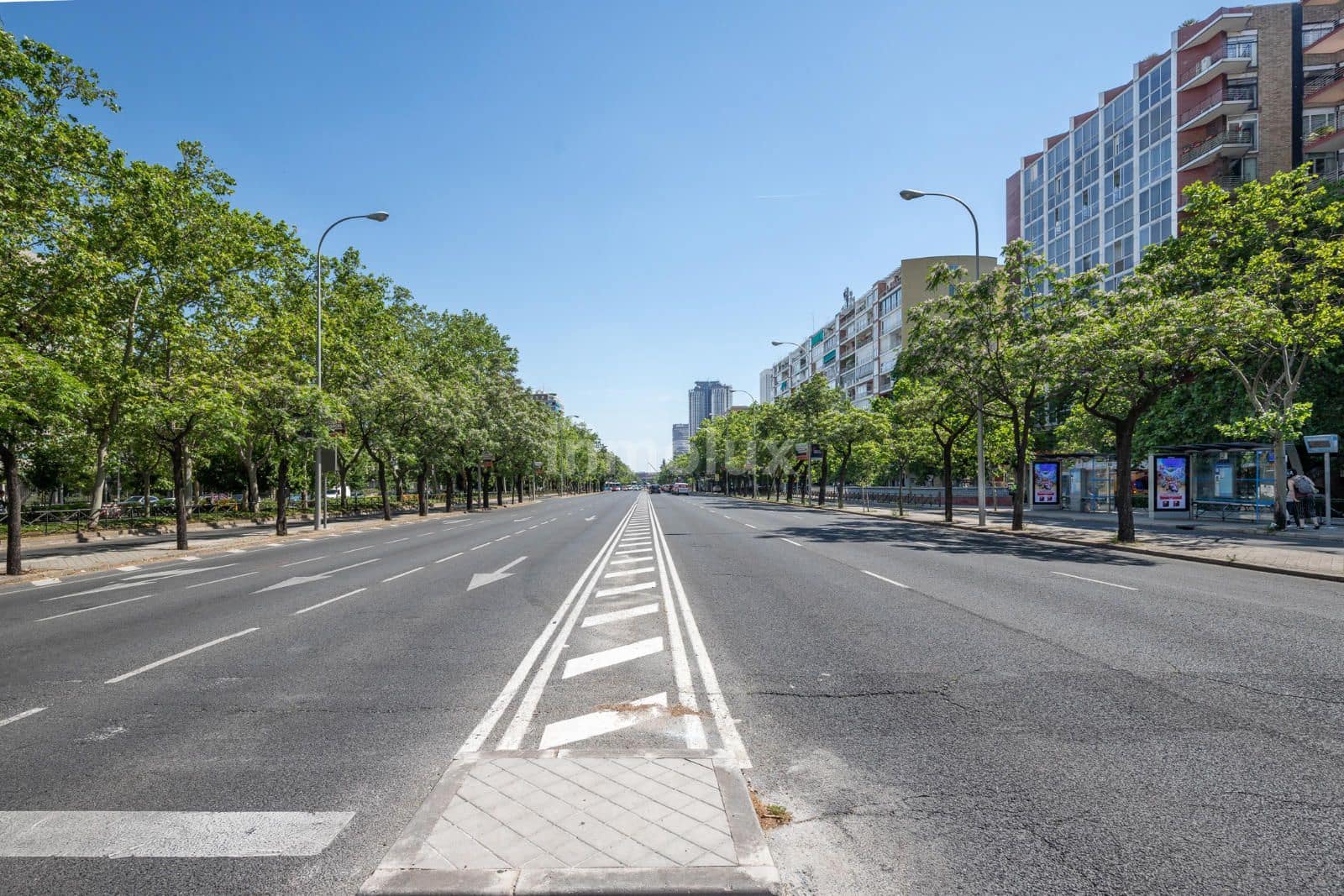 4 soveværelse Lejlighed til salg i Madrid by - € 1.468.000 (Ref: 9064118)