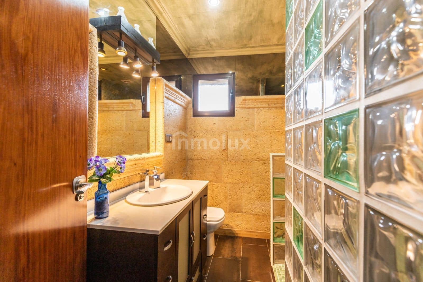 2 soveværelse Villa til salg i Sax med garage - € 240.000 (Ref: 9064129)