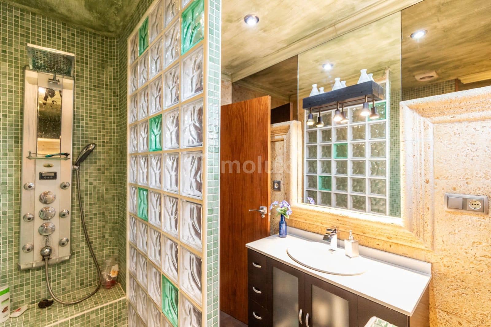 2 soveværelse Villa til salg i Sax med garage - € 240.000 (Ref: 9064129)