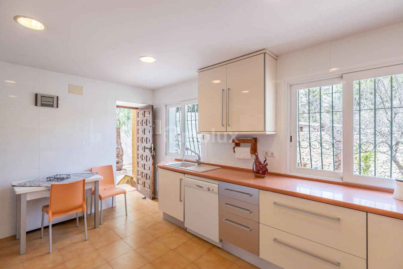 6 soverom Villa til salgs i Tibi med svømmebasseng garasje - € 830 000 (Ref: 9064130)