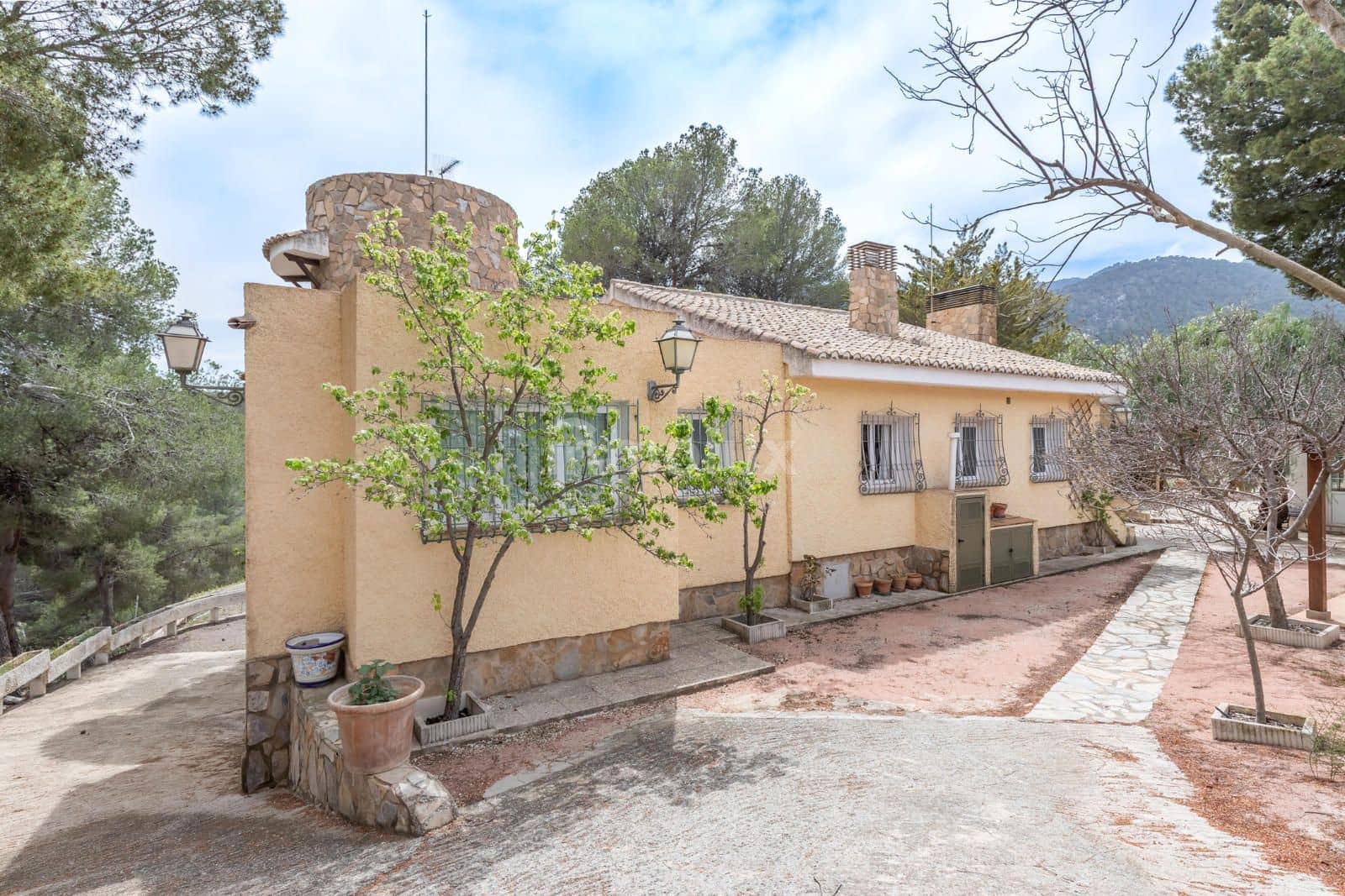 6 soverom Villa til salgs i Tibi med svømmebasseng garasje - € 830 000 (Ref: 9064130)