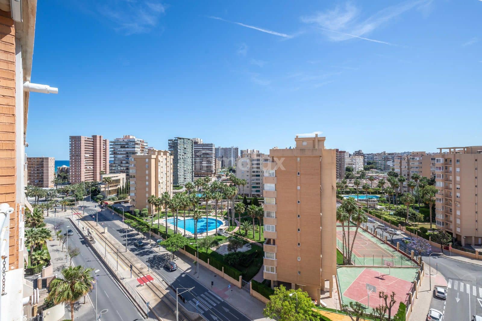 2 sovrum Lägenhet till salu i Playa de San Juan med pool garage - 365 000 € (Ref: 9064137)