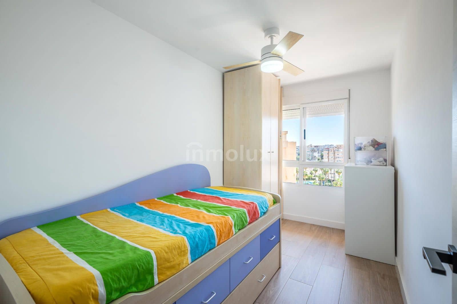 2 sovrum Lägenhet till salu i Playa de San Juan med pool garage - 365 000 € (Ref: 9064137)