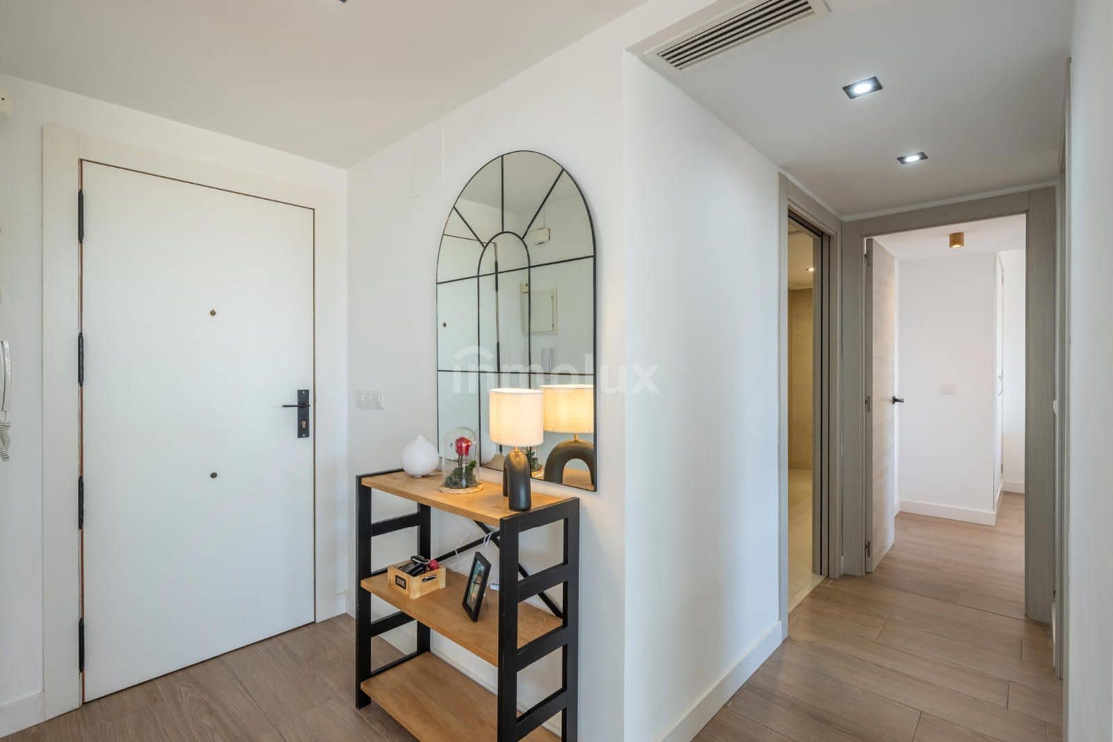 2 sovrum Lägenhet till salu i Playa de San Juan med pool garage - 365 000 € (Ref: 9064137)