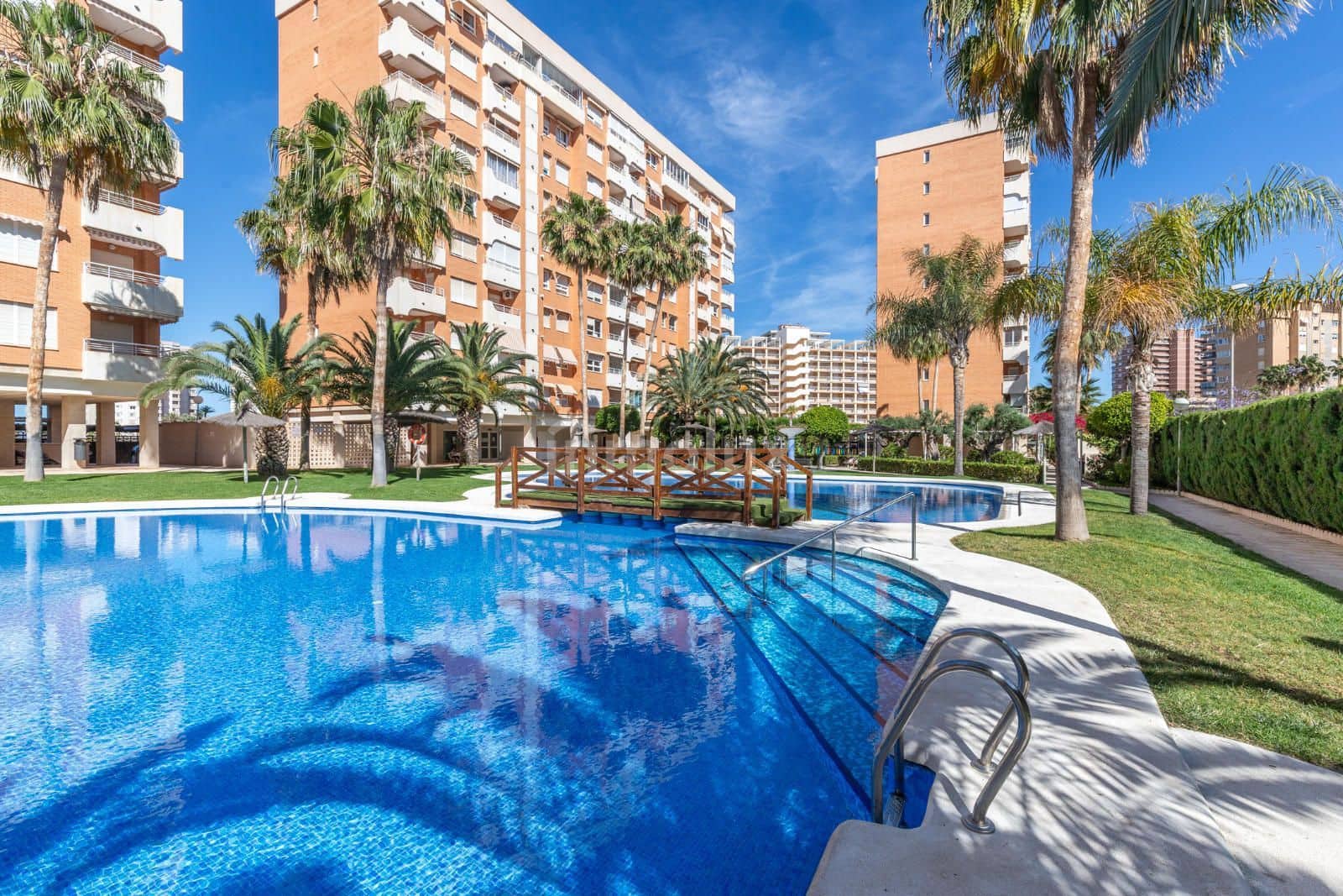 2 sovrum Lägenhet till salu i Playa de San Juan med pool garage - 365 000 € (Ref: 9064137)