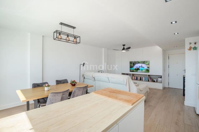 2 soverom Leilighet til salgs i Playa de San Juan, Alicante by med svømmebasseng garasje - € 365 000 (Ref: 9064137)