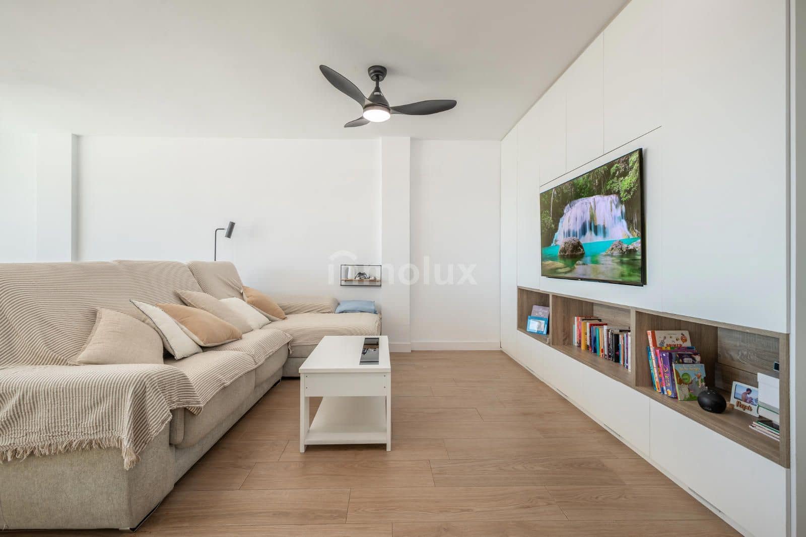 2 sovrum Lägenhet till salu i Playa de San Juan med pool garage - 365 000 € (Ref: 9064137)