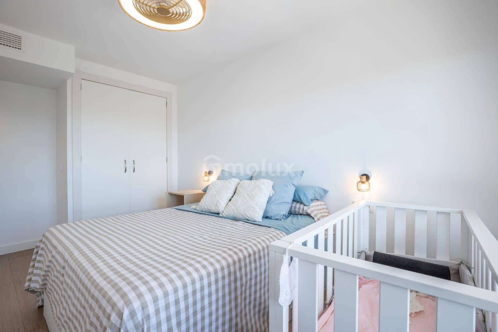 2 sovrum Lägenhet till salu i Playa de San Juan med pool garage - 365 000 € (Ref: 9064137)