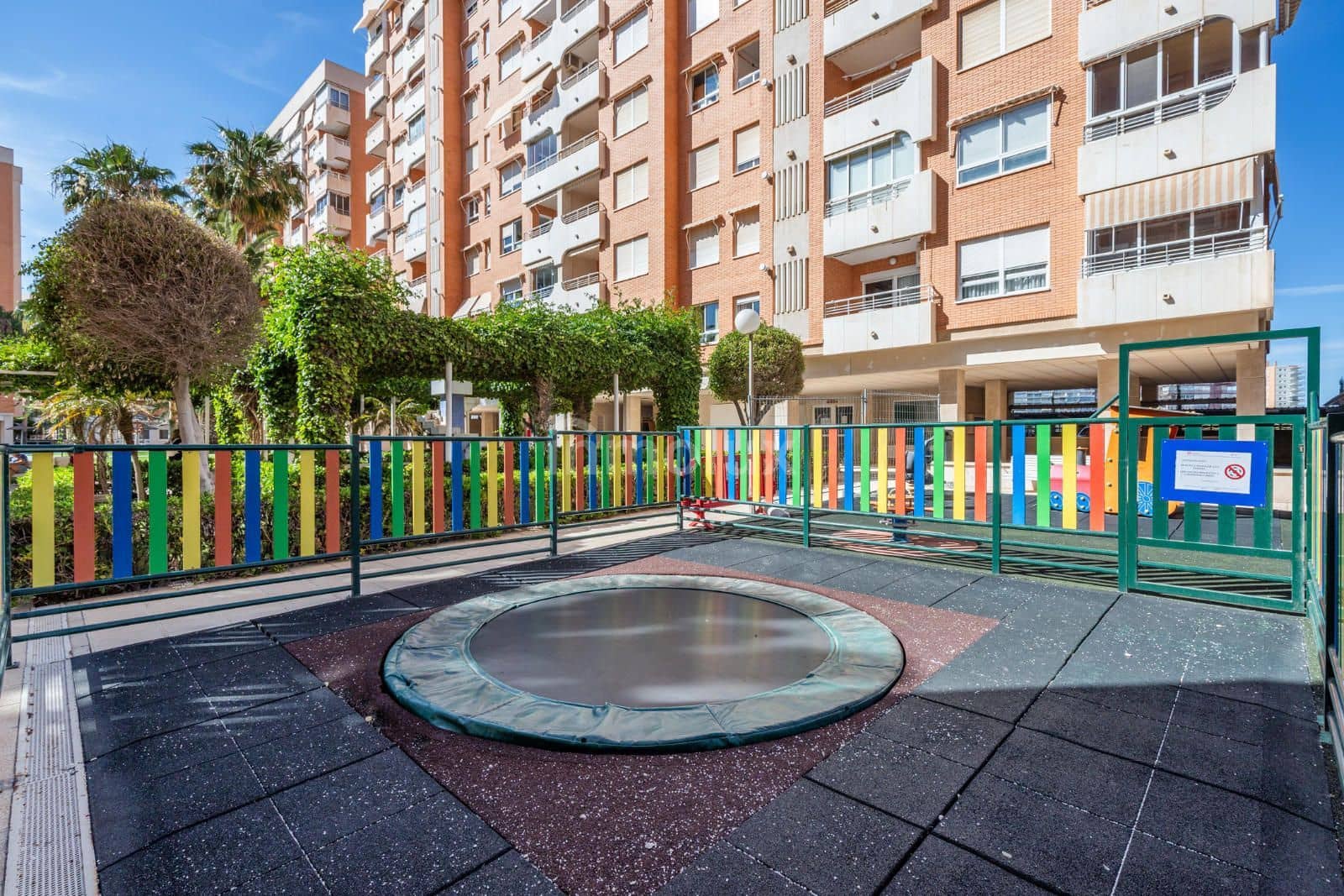 2 sovrum Lägenhet till salu i Playa de San Juan med pool garage - 365 000 € (Ref: 9064137)