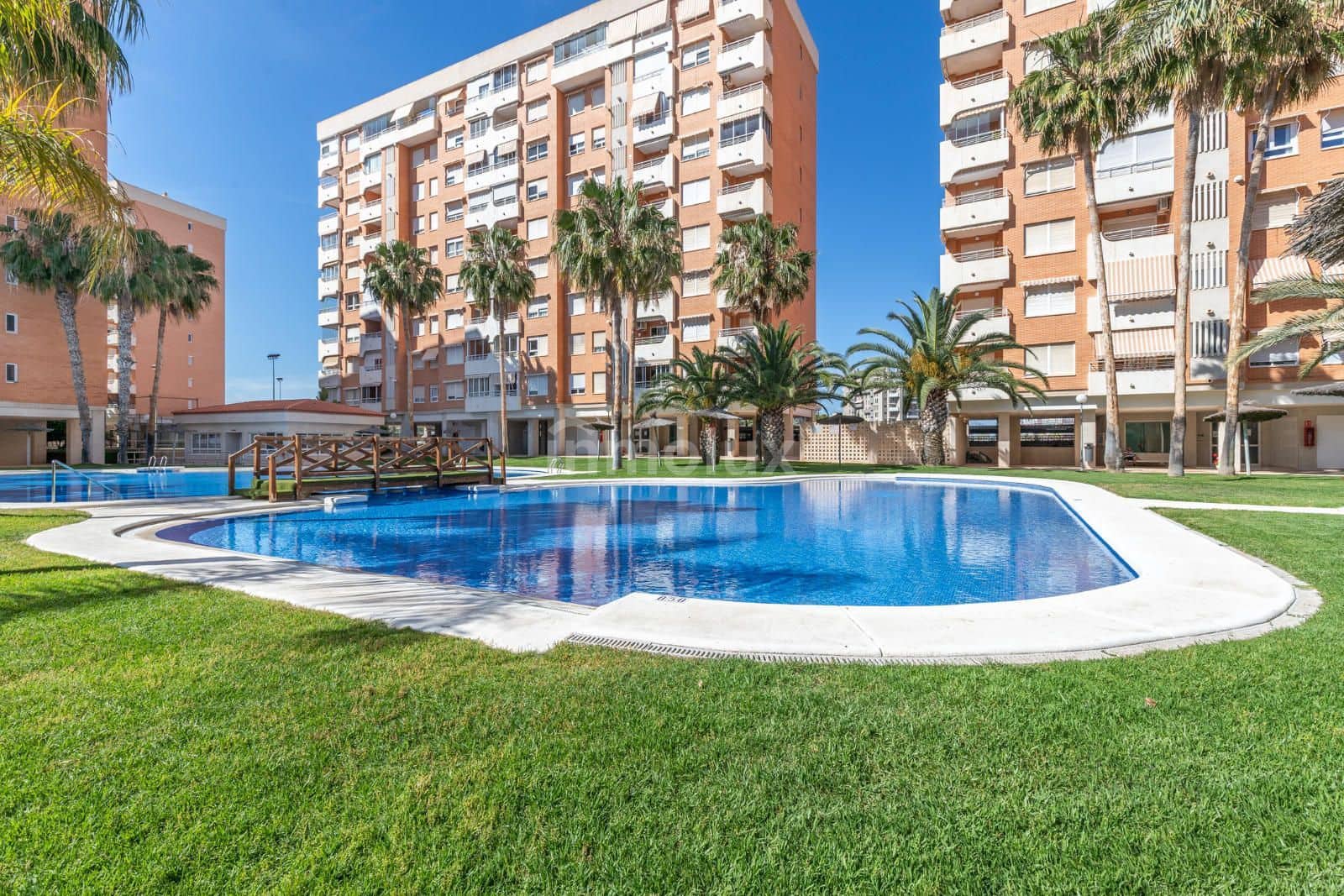 2 sovrum Lägenhet till salu i Playa de San Juan med pool garage - 365 000 € (Ref: 9064137)