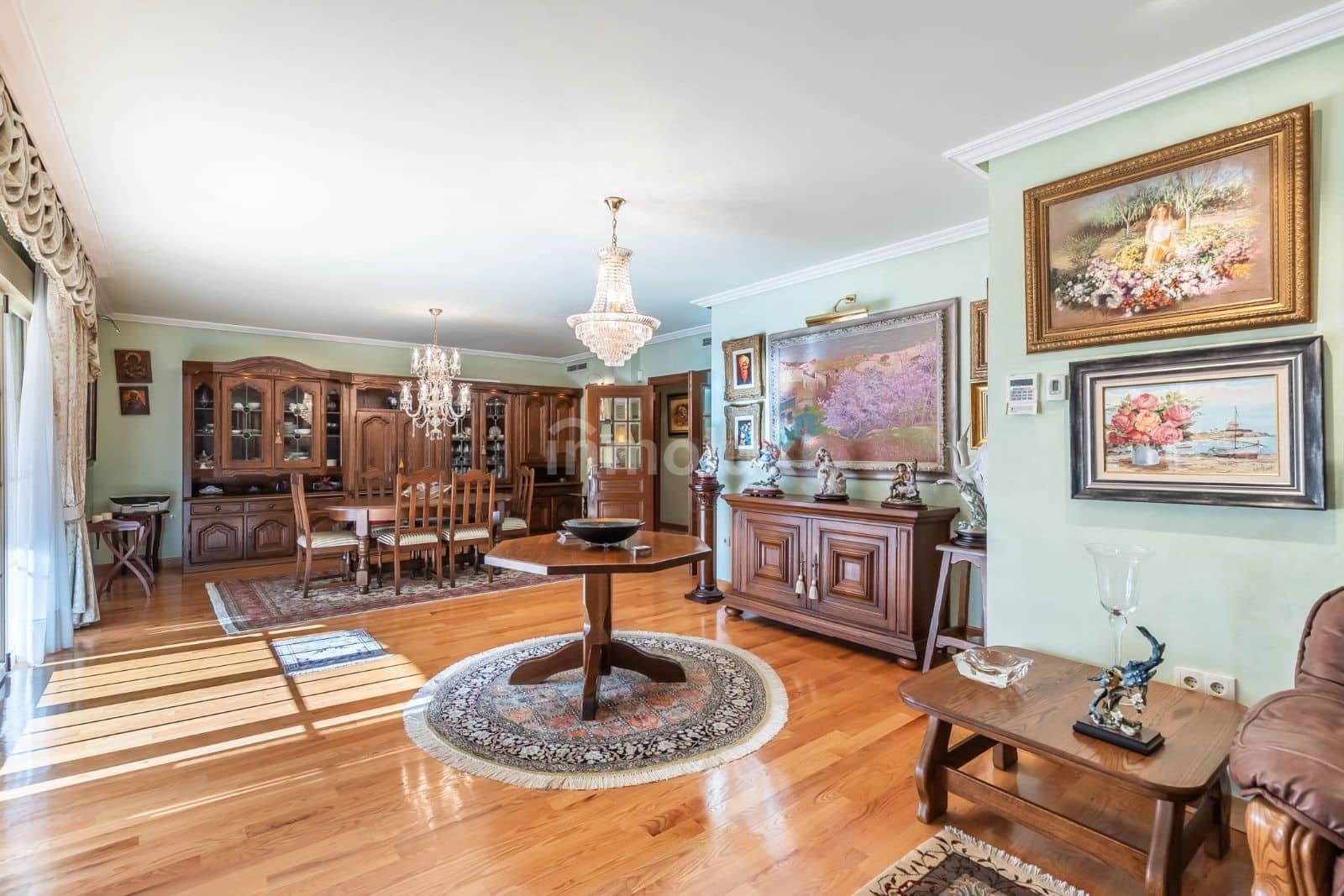 5 soveværelse Villa til salg i Alicante by med swimmingpool garage - € 1.600.000 (Ref: 9064142)