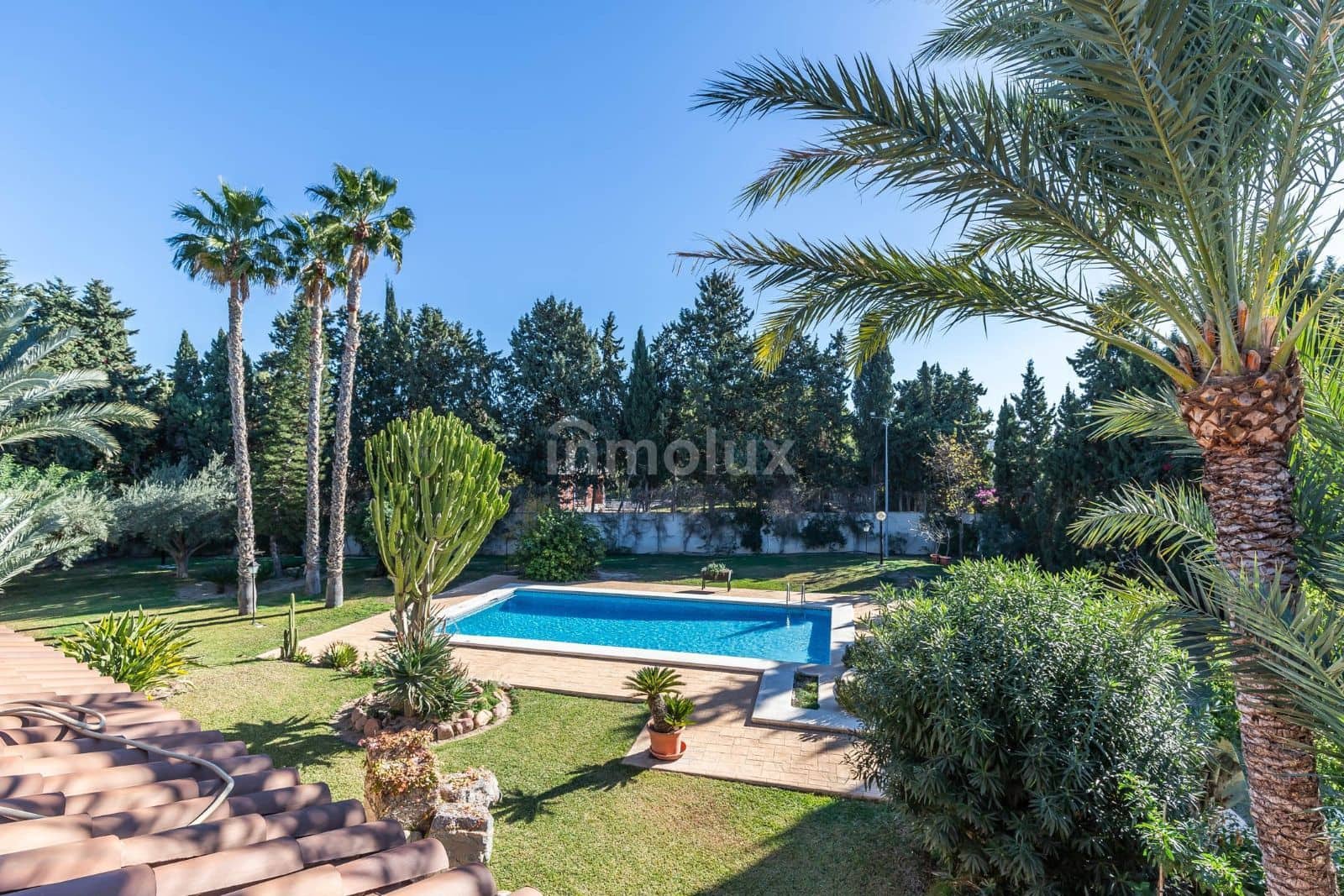 5 soveværelse Villa til salg i Alicante by med swimmingpool garage - € 1.600.000 (Ref: 9064142)