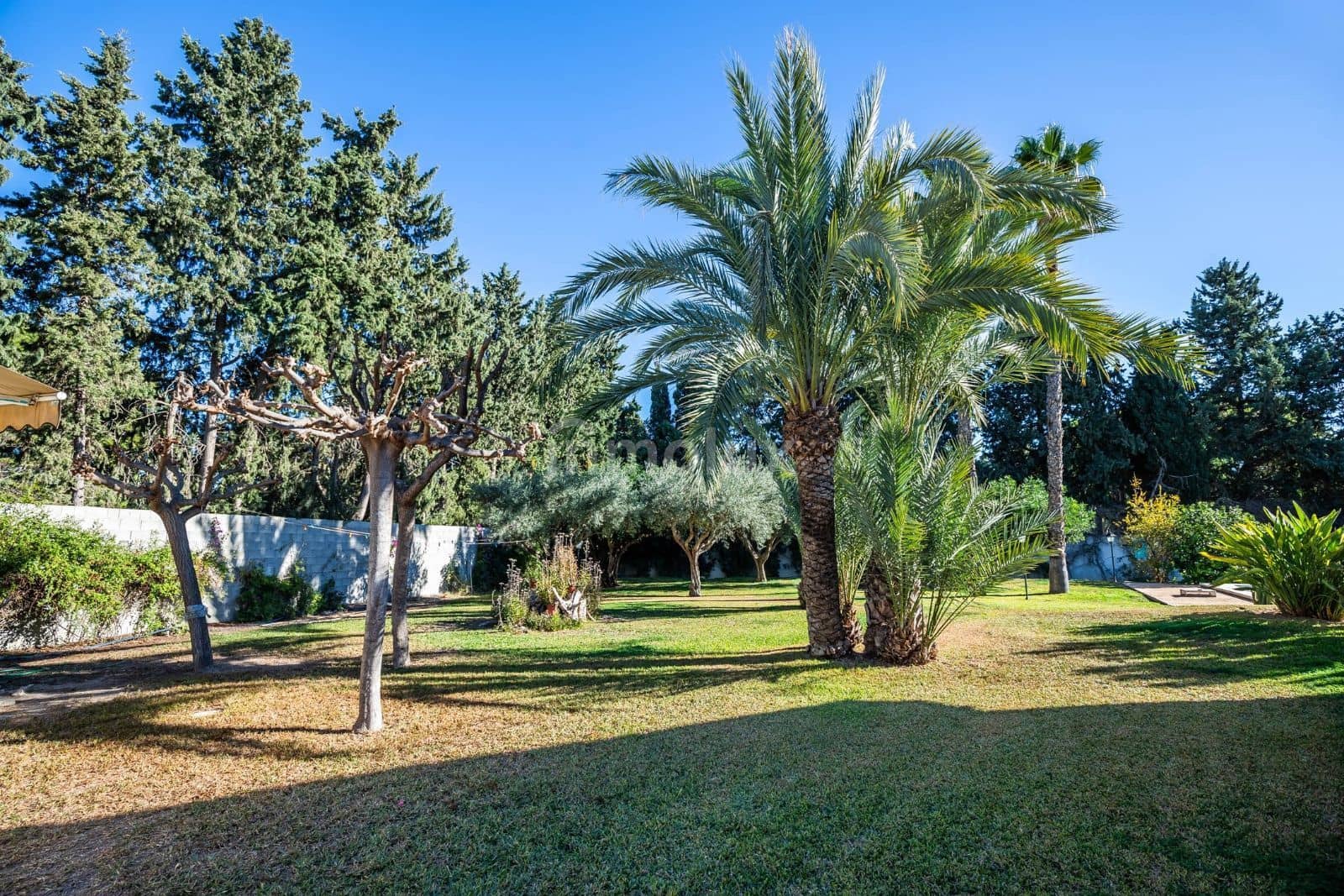 5 soveværelse Villa til salg i Alicante by med swimmingpool garage - € 1.600.000 (Ref: 9064142)