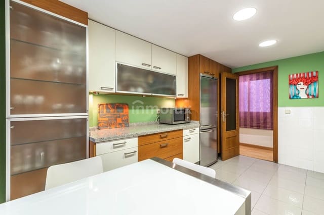 4 quarto Apartamento para venda em Ensanche - Diputacion, Alicante cidade com piscina garagem - 480 000 € (Ref: 9072825)