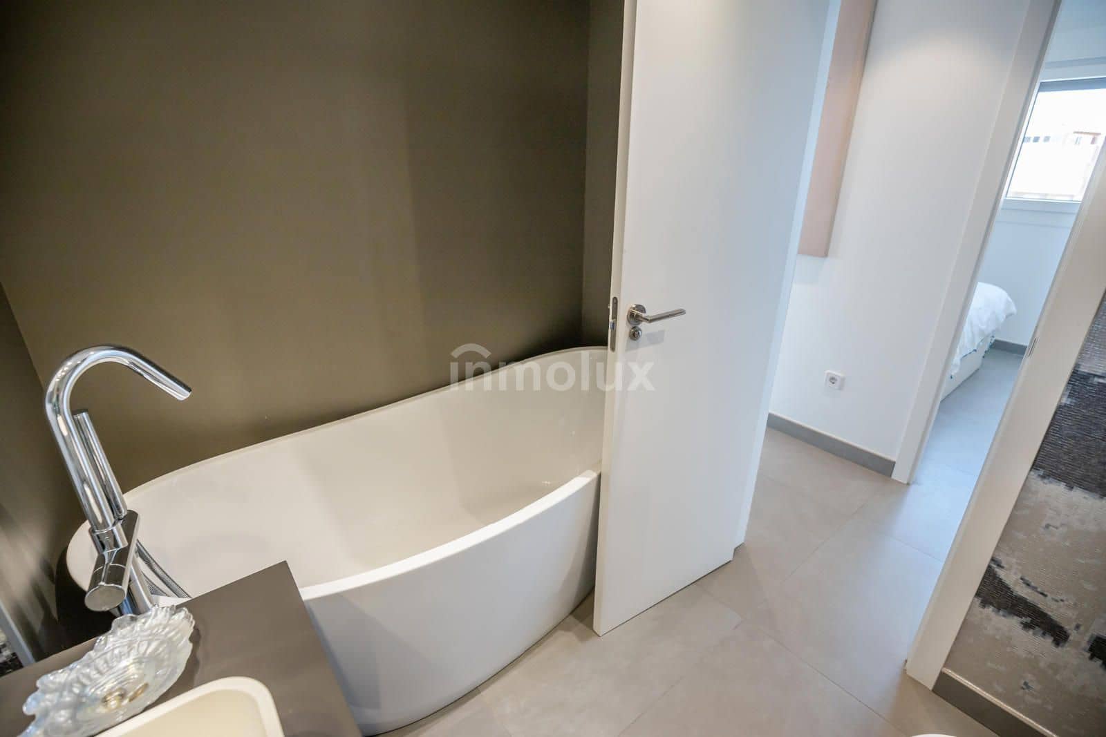 2 soveværelse Penthouse til salg i Playa de San Juan med swimmingpool garage - € 659.000 (Ref: 9101572)