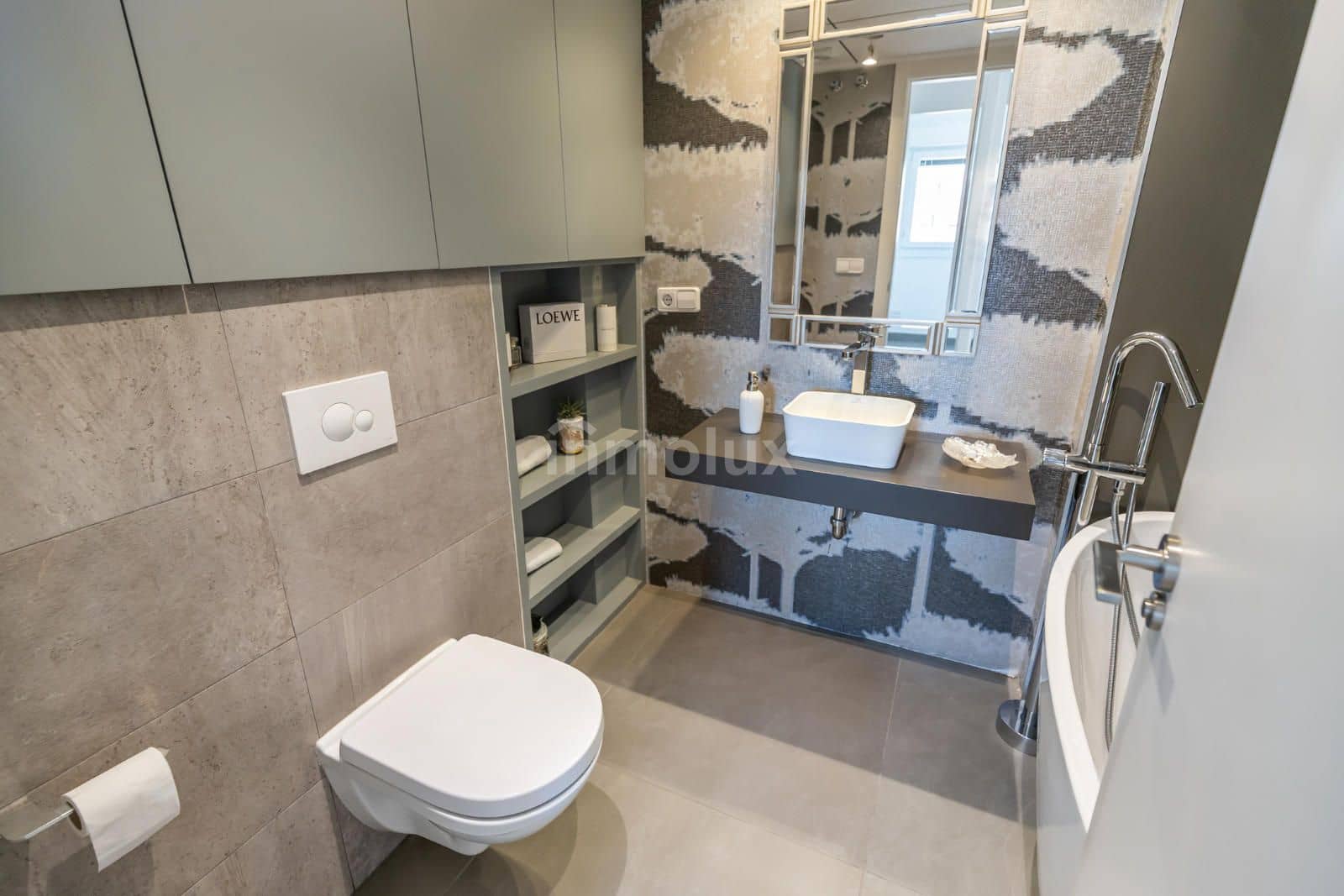 2 soveværelse Penthouse til salg i Playa de San Juan med swimmingpool garage - € 659.000 (Ref: 9101572)