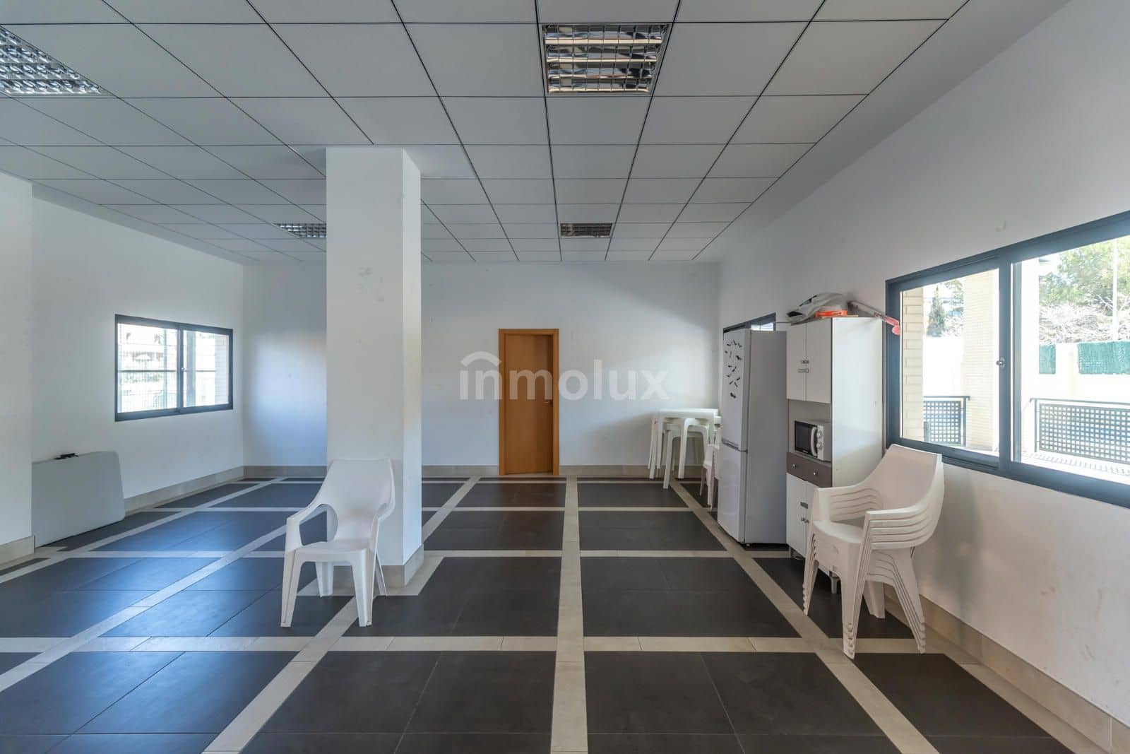 2 soveværelse Penthouse til salg i Playa de San Juan med swimmingpool garage - € 659.000 (Ref: 9101572)