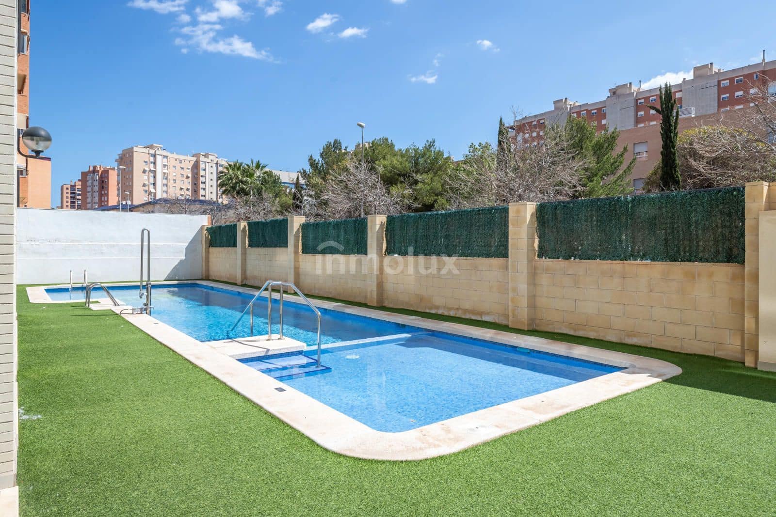 2 soveværelse Penthouse til salg i Playa de San Juan med swimmingpool garage - € 659.000 (Ref: 9101572)