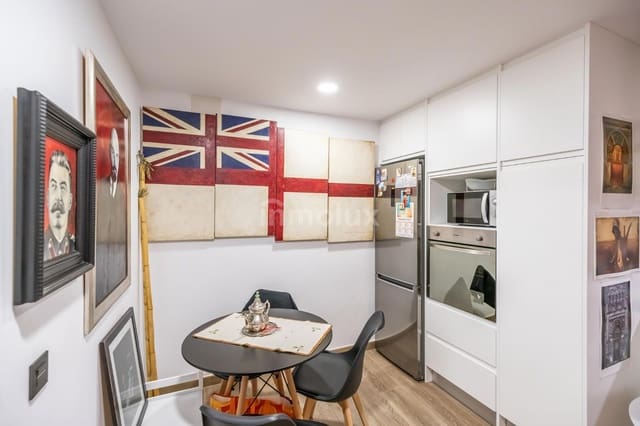 2 makuuhuone Asunto myytävänä paikassa Carolinas Altas, Alicante kaupunki - 200 000 € (Ref: 9111704)