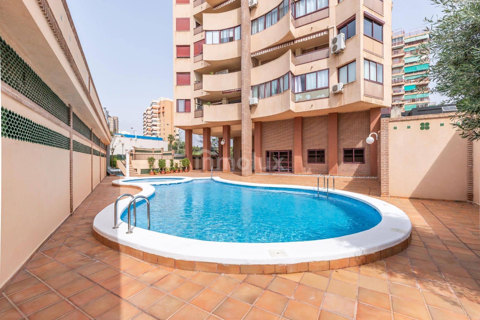 3 soverom Leilighet til salgs i Alicante by med svømmebasseng garasje - € 470 000 (Ref: 9118450)