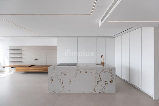 3 soveværelse Lejlighed til salg i Albufereta, Alicante by med swimmingpool garage - € 470.000 (Ref: 9118450)