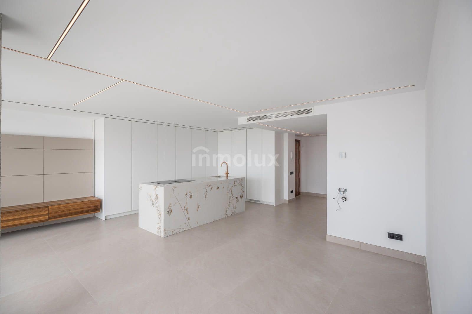 3 soverom Leilighet til salgs i Alicante by med svømmebasseng garasje - € 470 000 (Ref: 9118450)