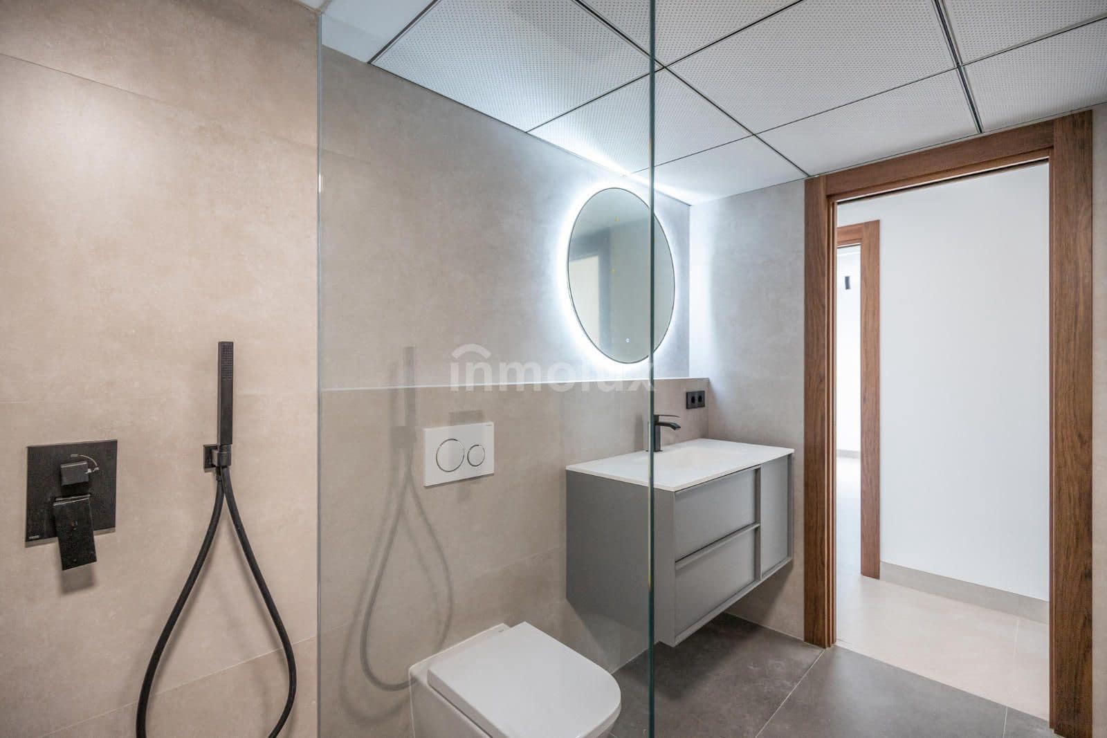 3 soverom Leilighet til salgs i Alicante by med svømmebasseng garasje - € 470 000 (Ref: 9118450)