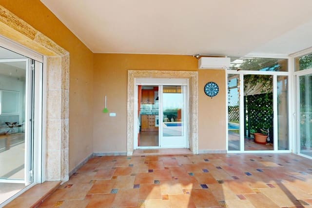 4 soveværelse Villa til salg i Busot med swimmingpool garage - € 500.000 (Ref: 9127885)