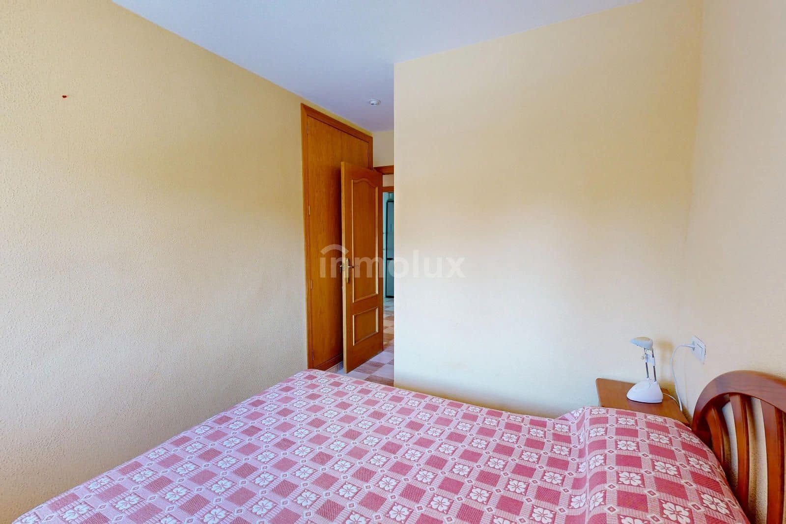 3 chambre Appartement à vendre à Playa de San Juan avec piscine garage - 379 000 € (Ref: 9131868)