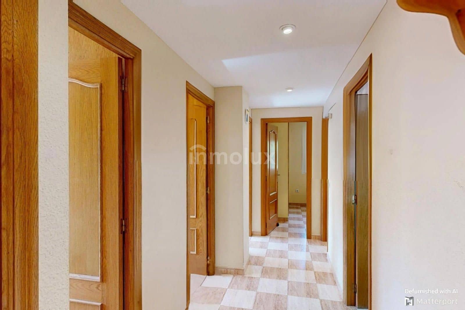 3 chambre Appartement à vendre à Playa de San Juan avec piscine garage - 379 000 € (Ref: 9131868)