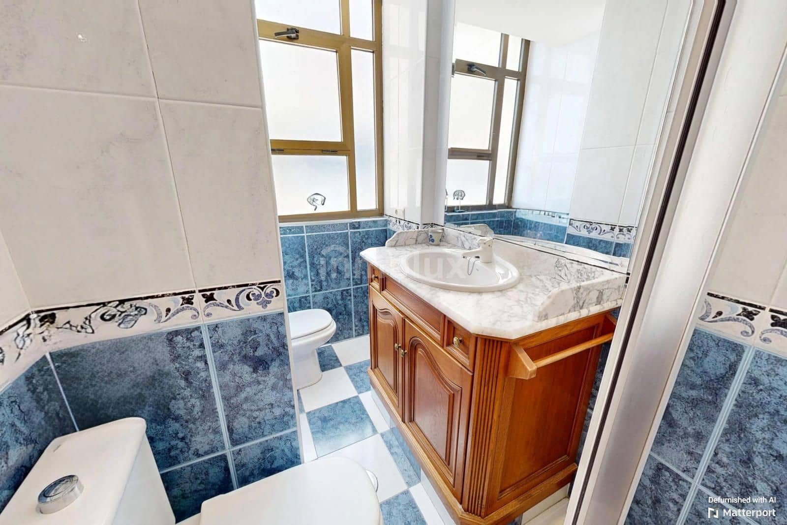 3 chambre Appartement à vendre à Playa de San Juan avec piscine garage - 379 000 € (Ref: 9131868)