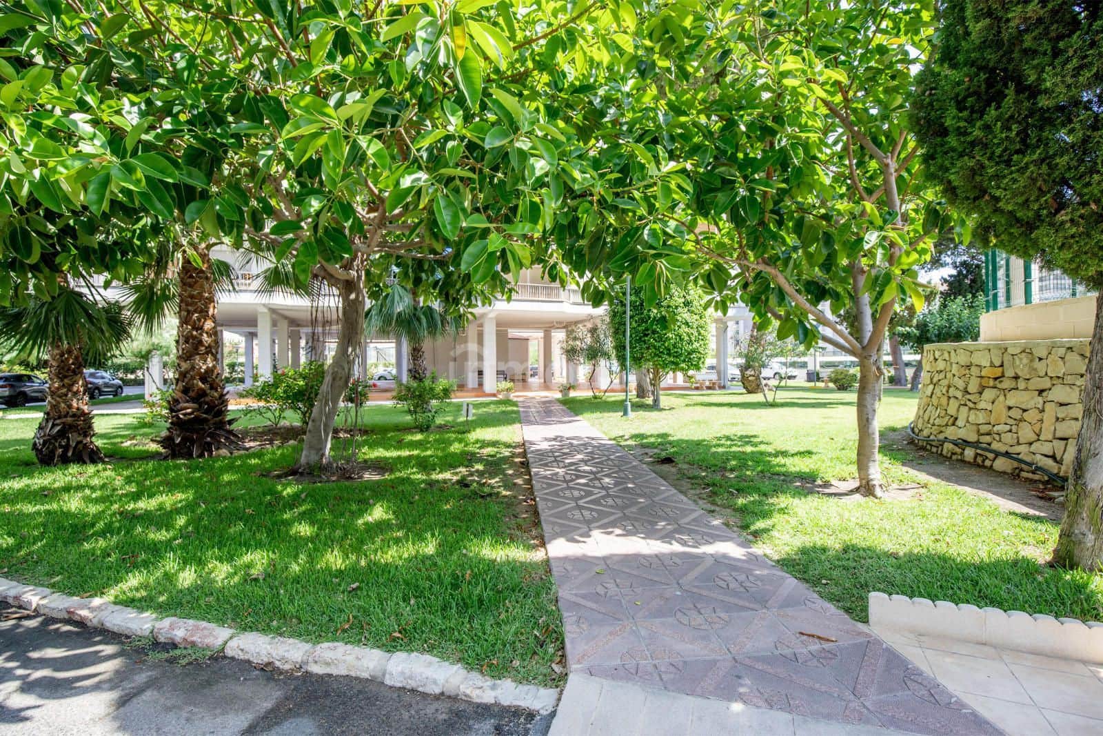 3 chambre Appartement à vendre à Playa de San Juan avec piscine garage - 379 000 € (Ref: 9131868)