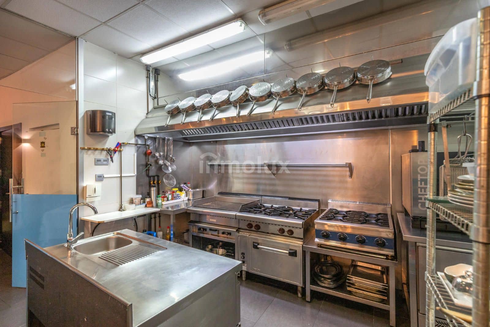 Kommersiell till salu i Alicante stad - 479 900 € (Ref: 9133525)