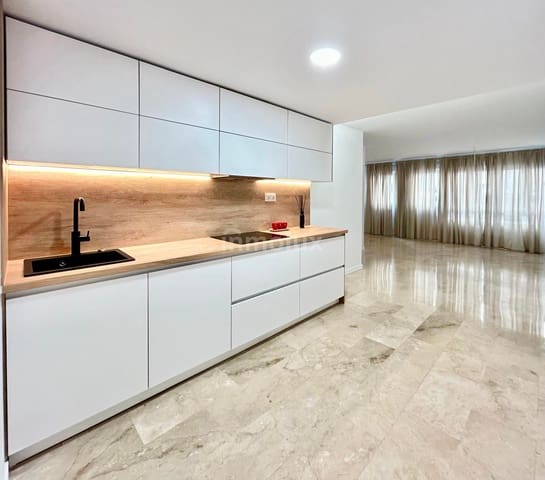 2 soveværelse Lejlighed til salg i Carolinas Altas, Alicante by - € 234.900 (Ref: 9136306)