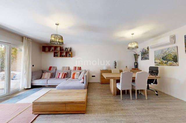 4 bedroom Townhouse for sale in Norte, Alicante / Alacant city with pool garage - € 392,000 (Ref: 9142531)