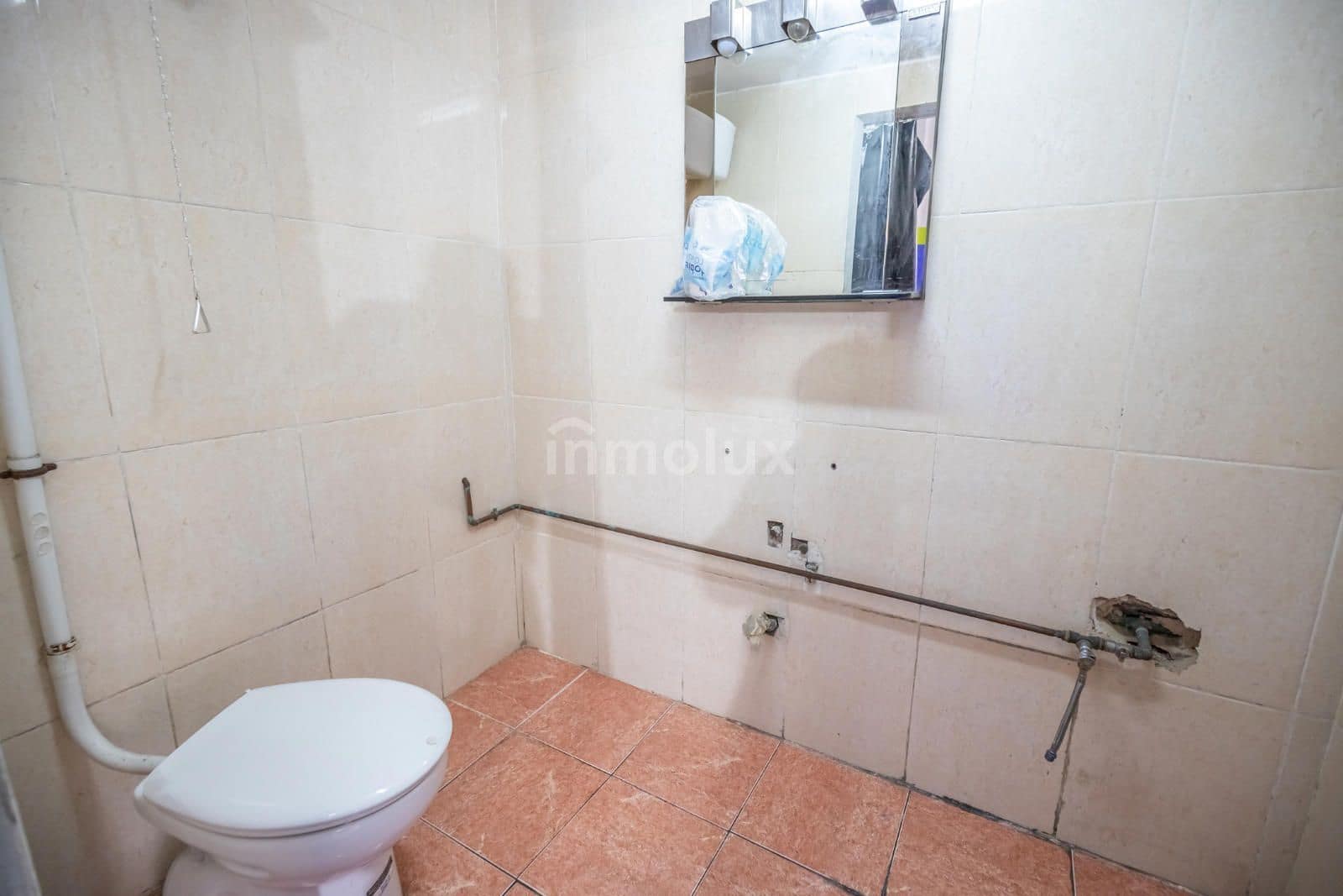 Comercial para venda em Alicante cidade - 75 000 € (Ref: 9161435)